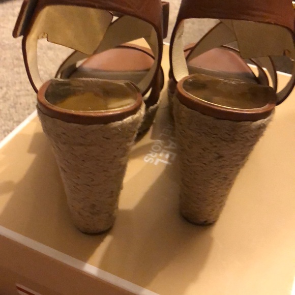 Sandals - Picture 6 of 8